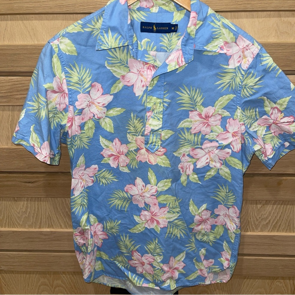 Ralph Lauren Blue and Pink Casual Button Down Shirt - Picture 3 of 9
